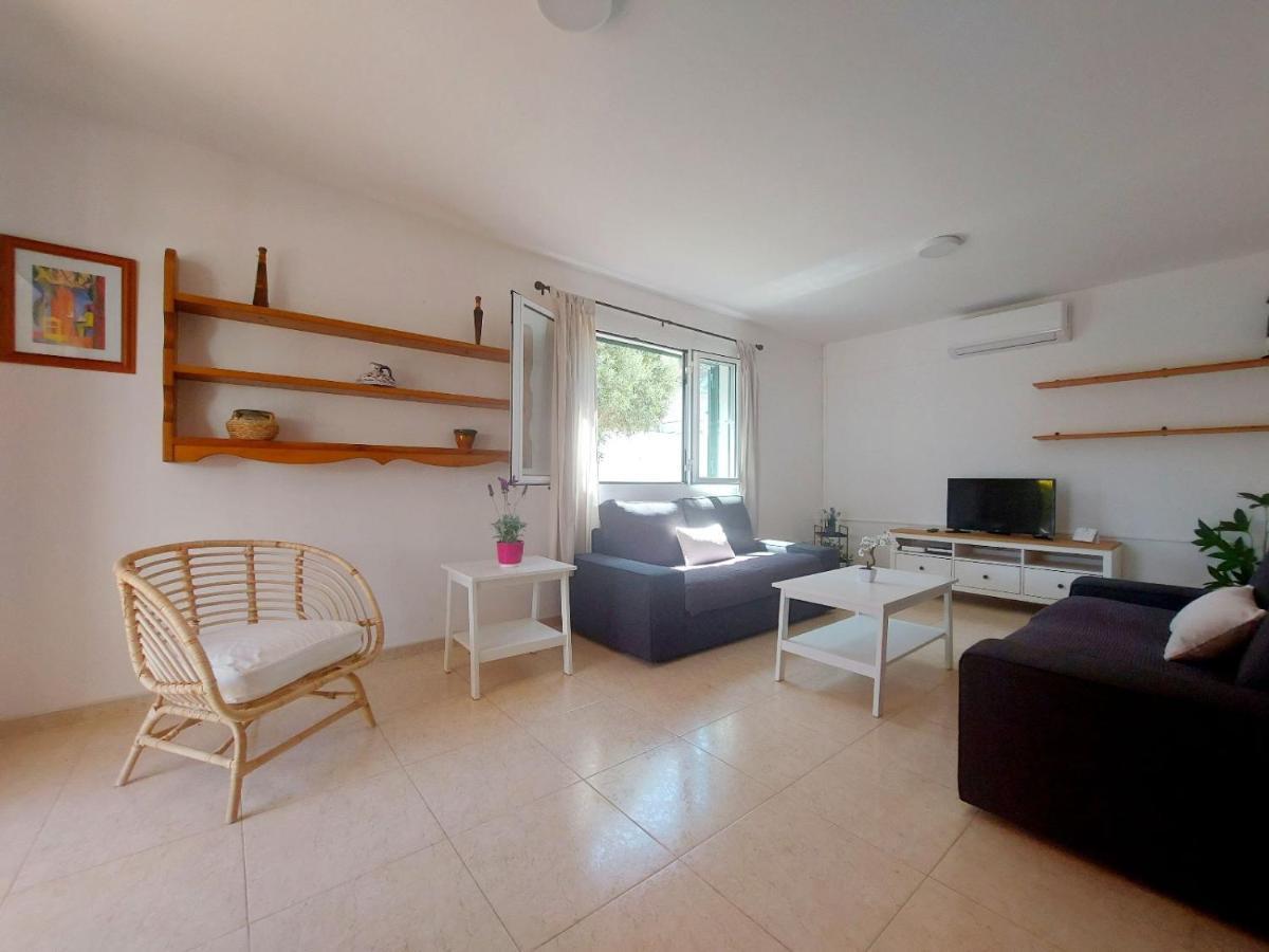 Villa Limon カラ・ブランカ エクステリア 写真